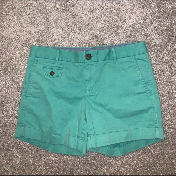 Banana Republic City Chino Green shorts size 0 - Picture 3 of 11